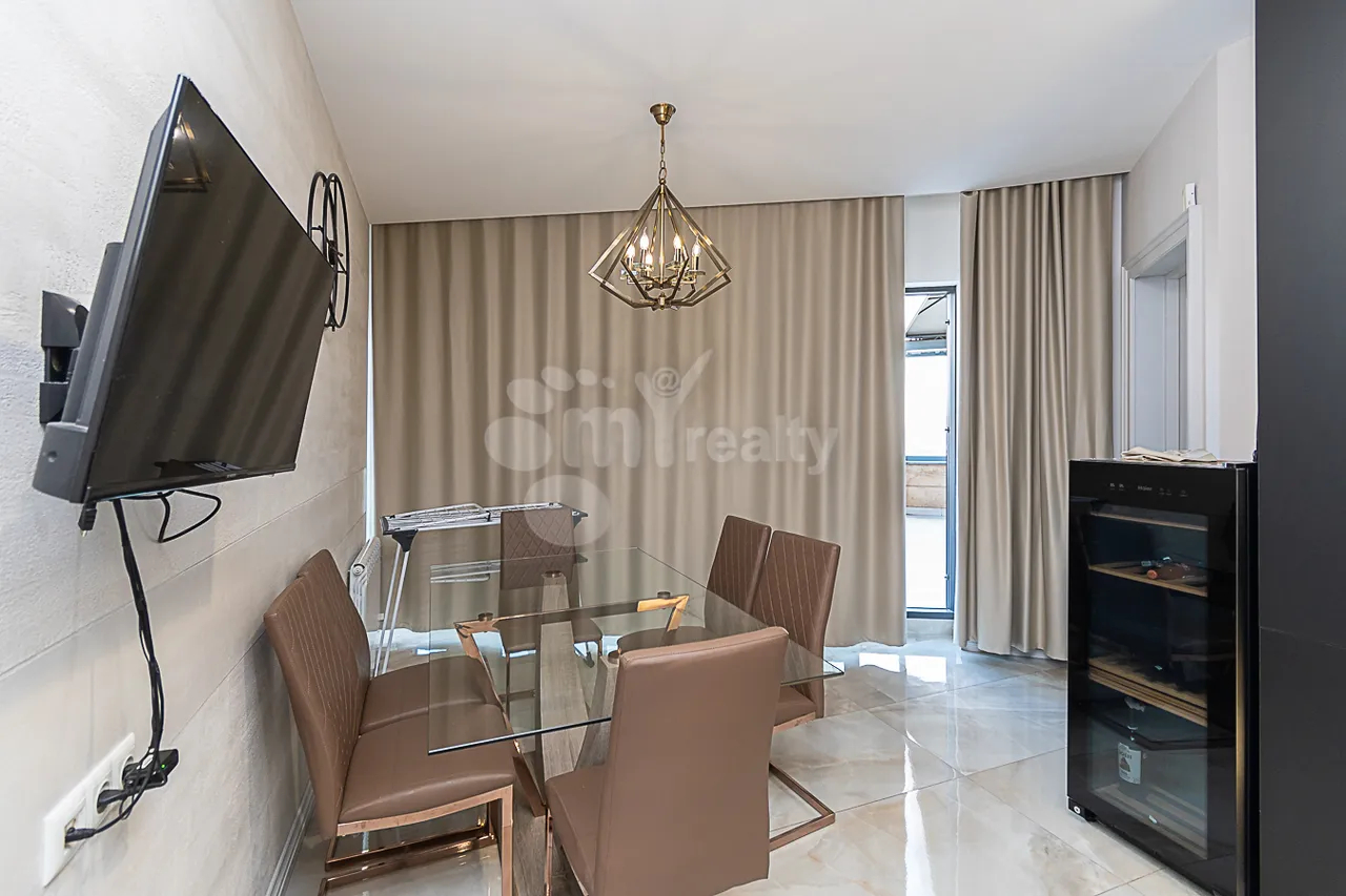 5 bedroom apartment for sale Tsitsernakaberd Highway, Center Yerevan, 161498