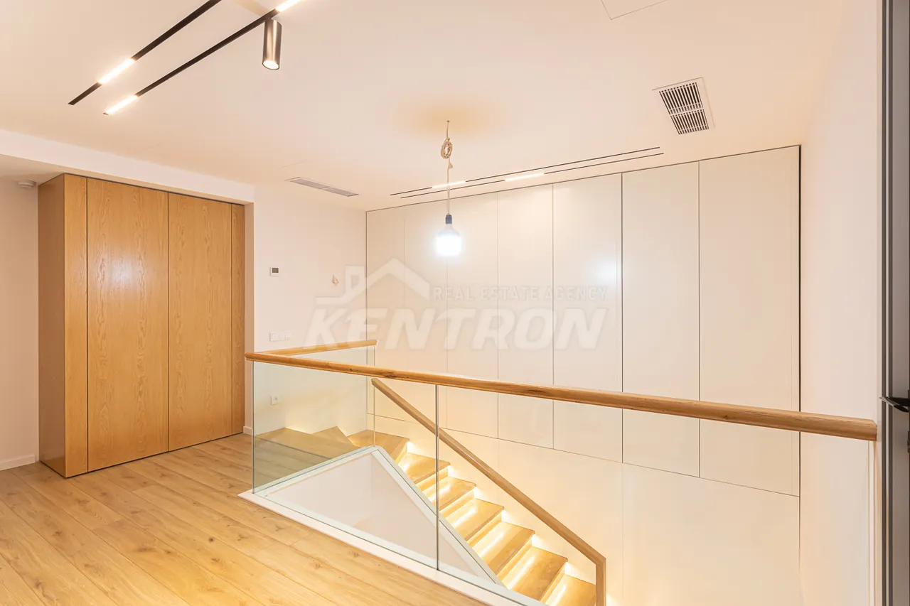 4 bedroom apartment for sale Nersisyan dead end, Qanaqer- Sejtun Yerevan, 159494