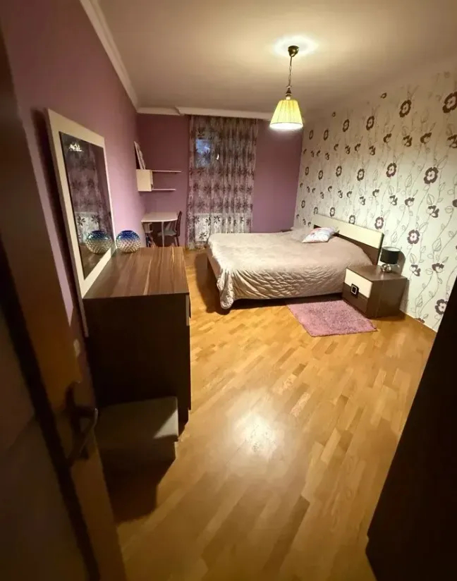 4 bedroom apartment for rent Paronyan St, Center Yerevan, 161316