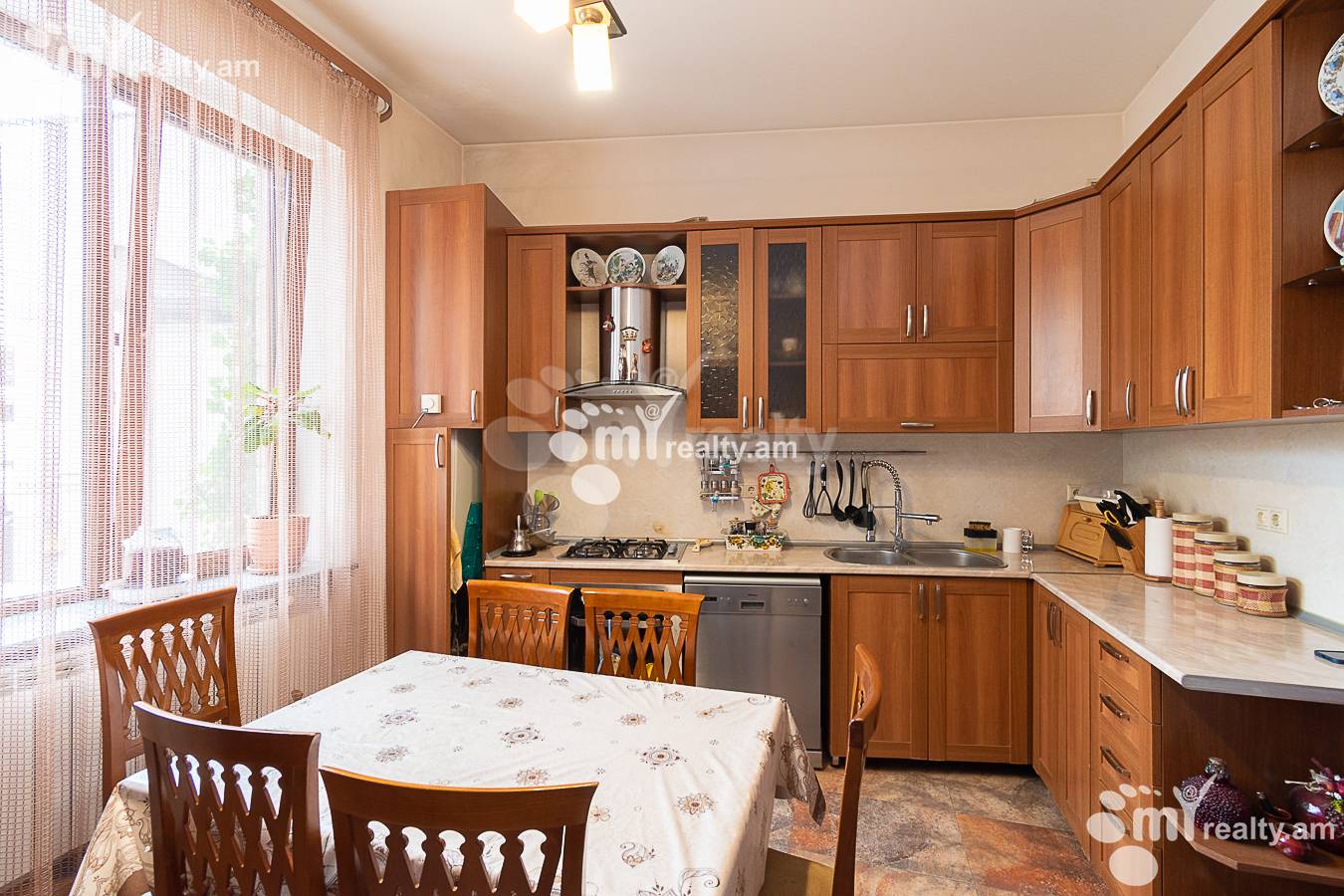 House for rent خیابان زاراف آقبیور, آوان ایروان, 149629