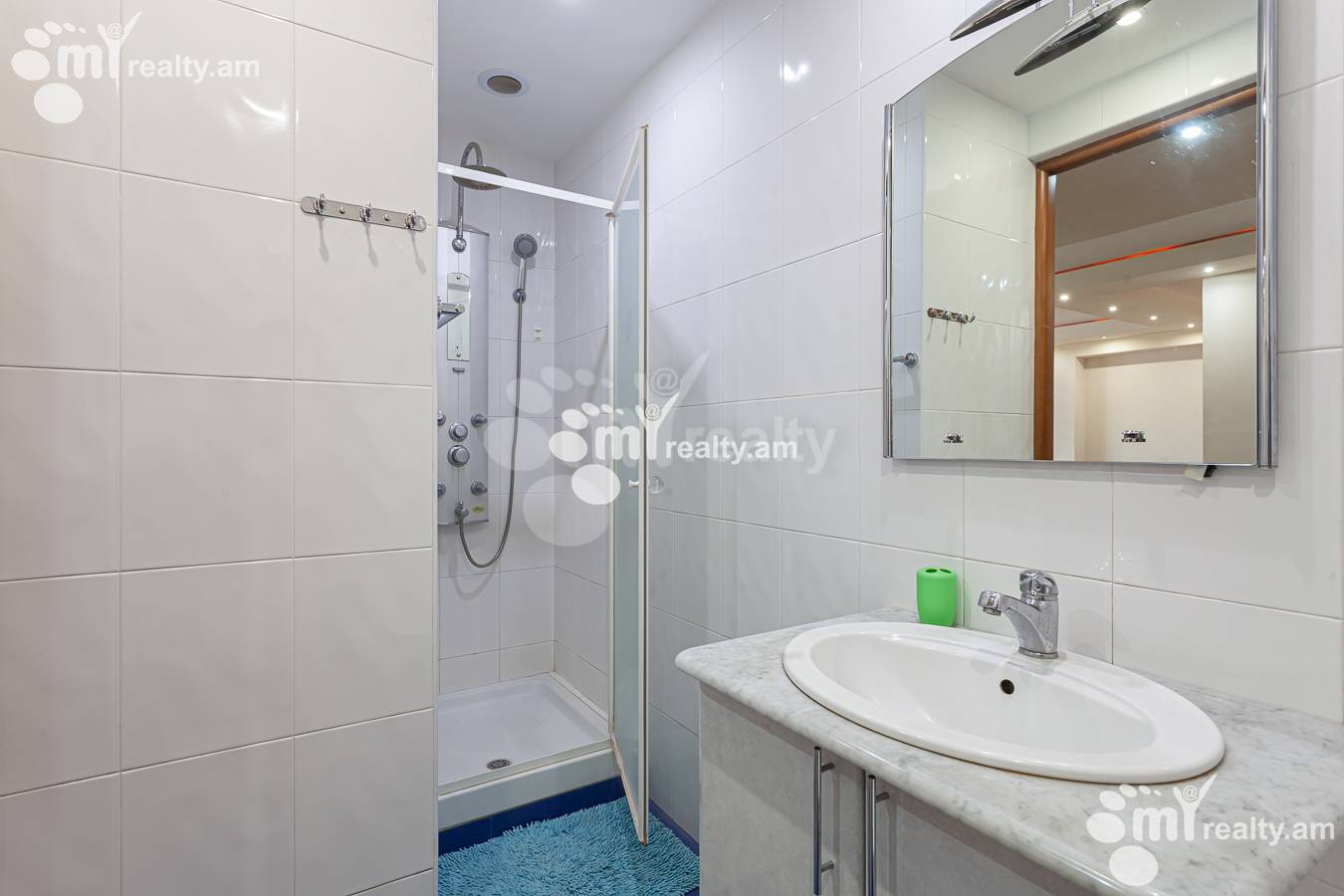 3 bedroom apartment for rent (خیابان نورترن (شمالی, مرکز شهر ایروان, 155961