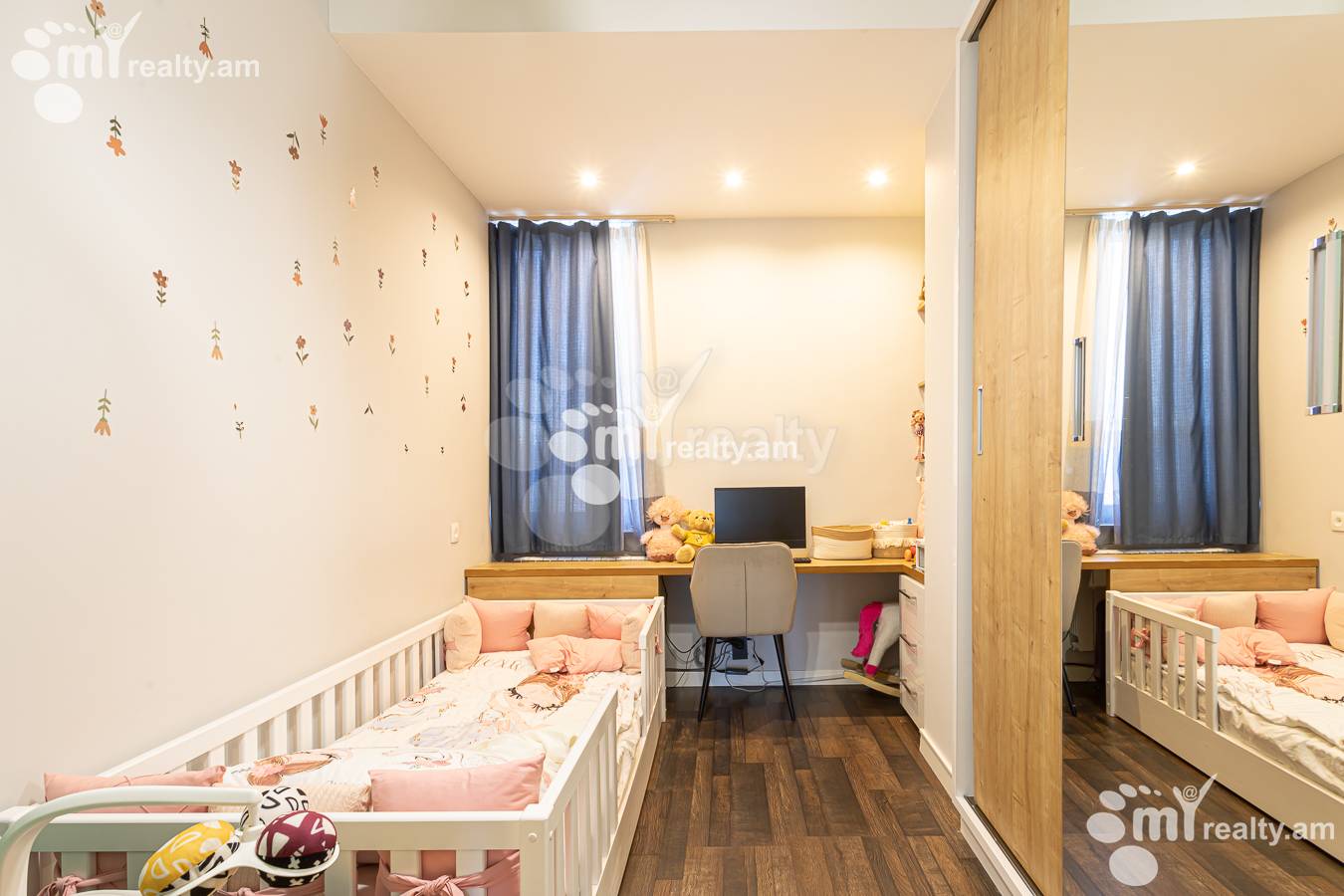 4 bedroom apartment for sale Kievyan St, Arabkir Yerevan, 156111