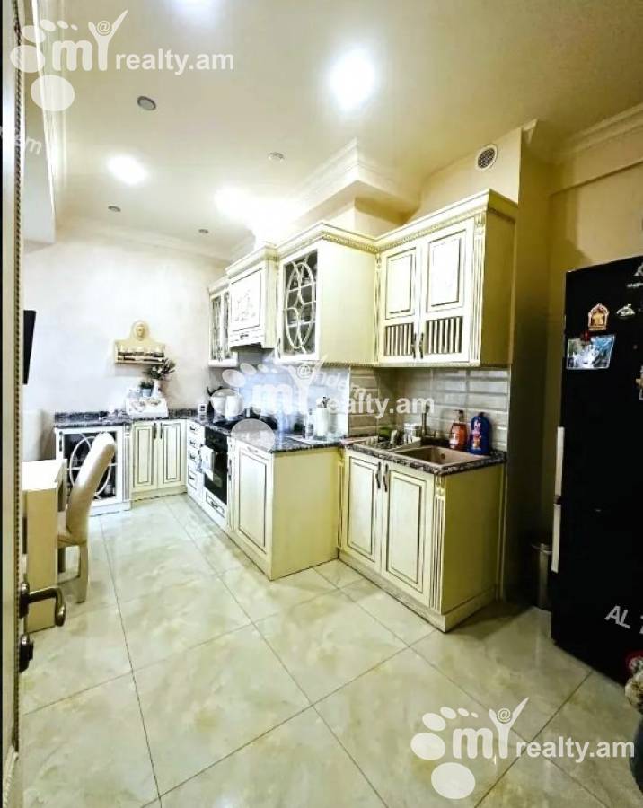 3 bedroom apartment for sale Tsitsernakaberd Highway, Center Yerevan, 143284