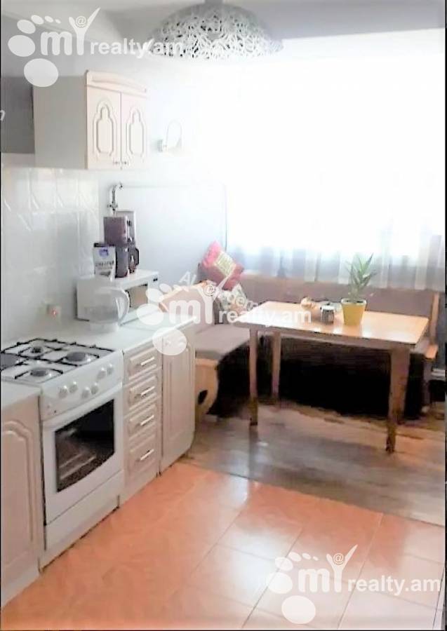 3 bedroom apartment for sale E. Qochar St, Center Yerevan, 138192