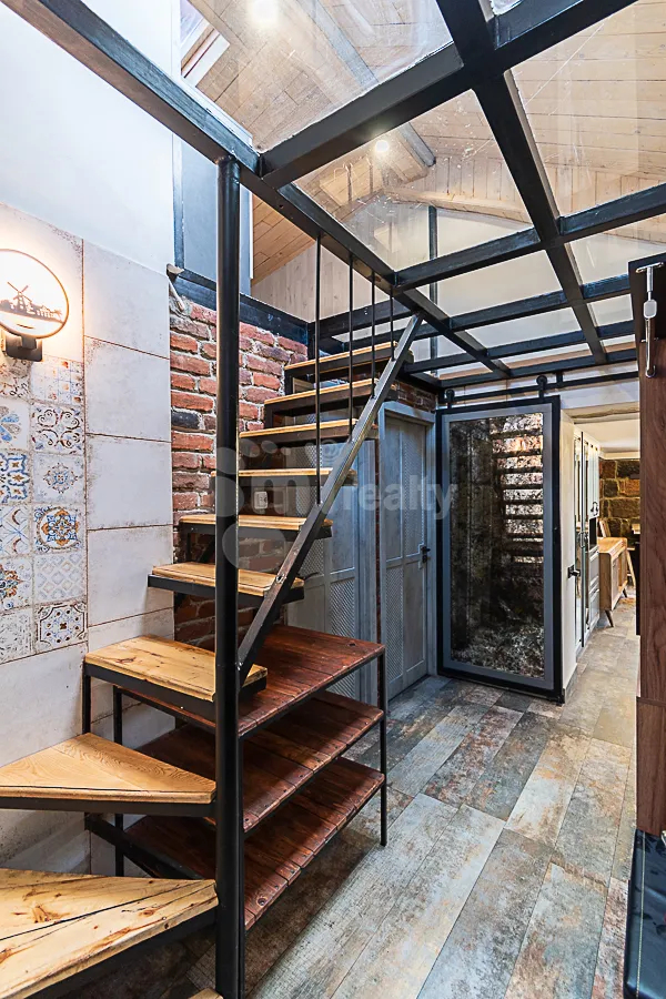 3 bedroom apartment for sale Vardanants St, Center Yerevan, 159754