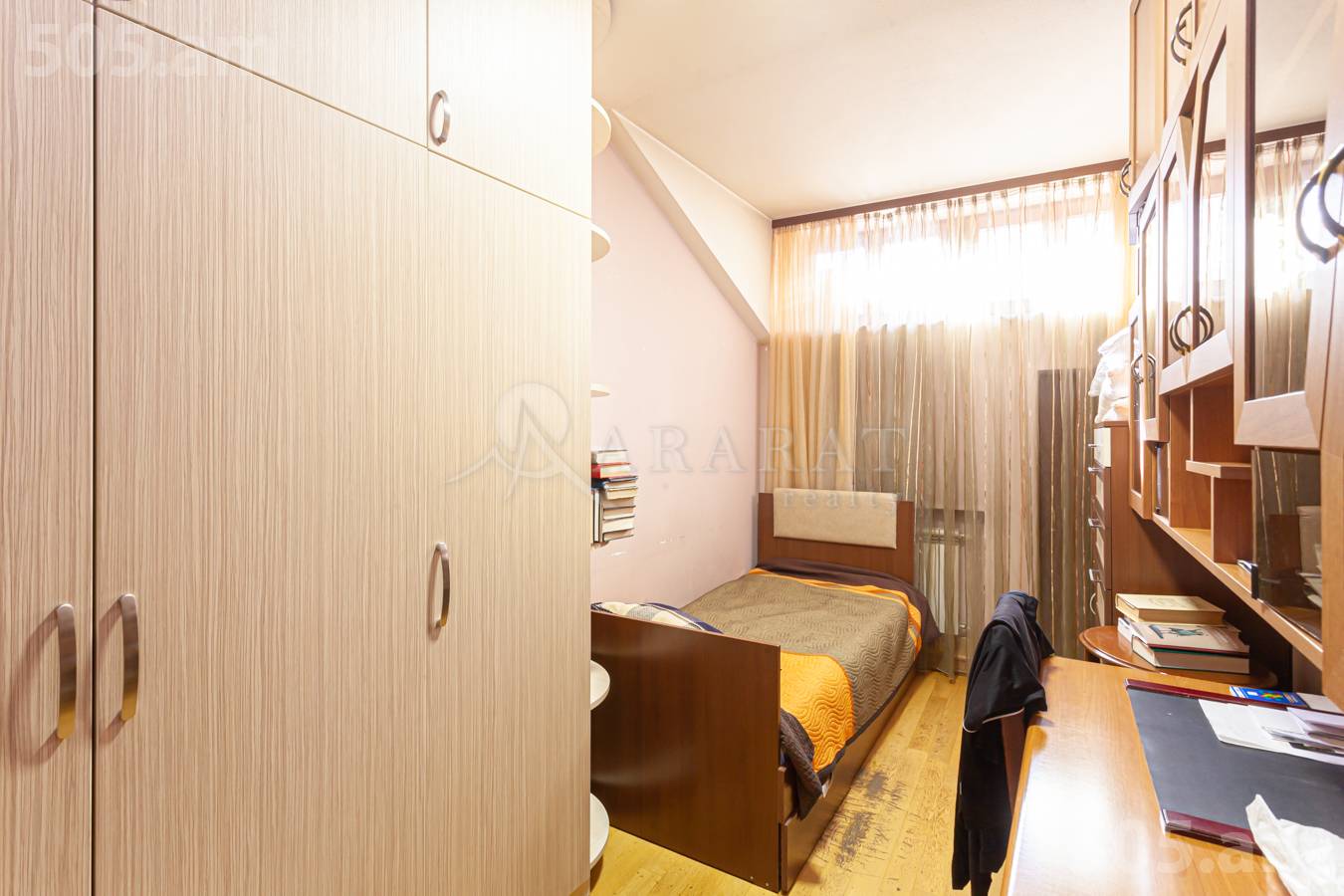 6 սենյականոց բնակարան  Արամի փող նր, Կենտրոն Երևան, 154608