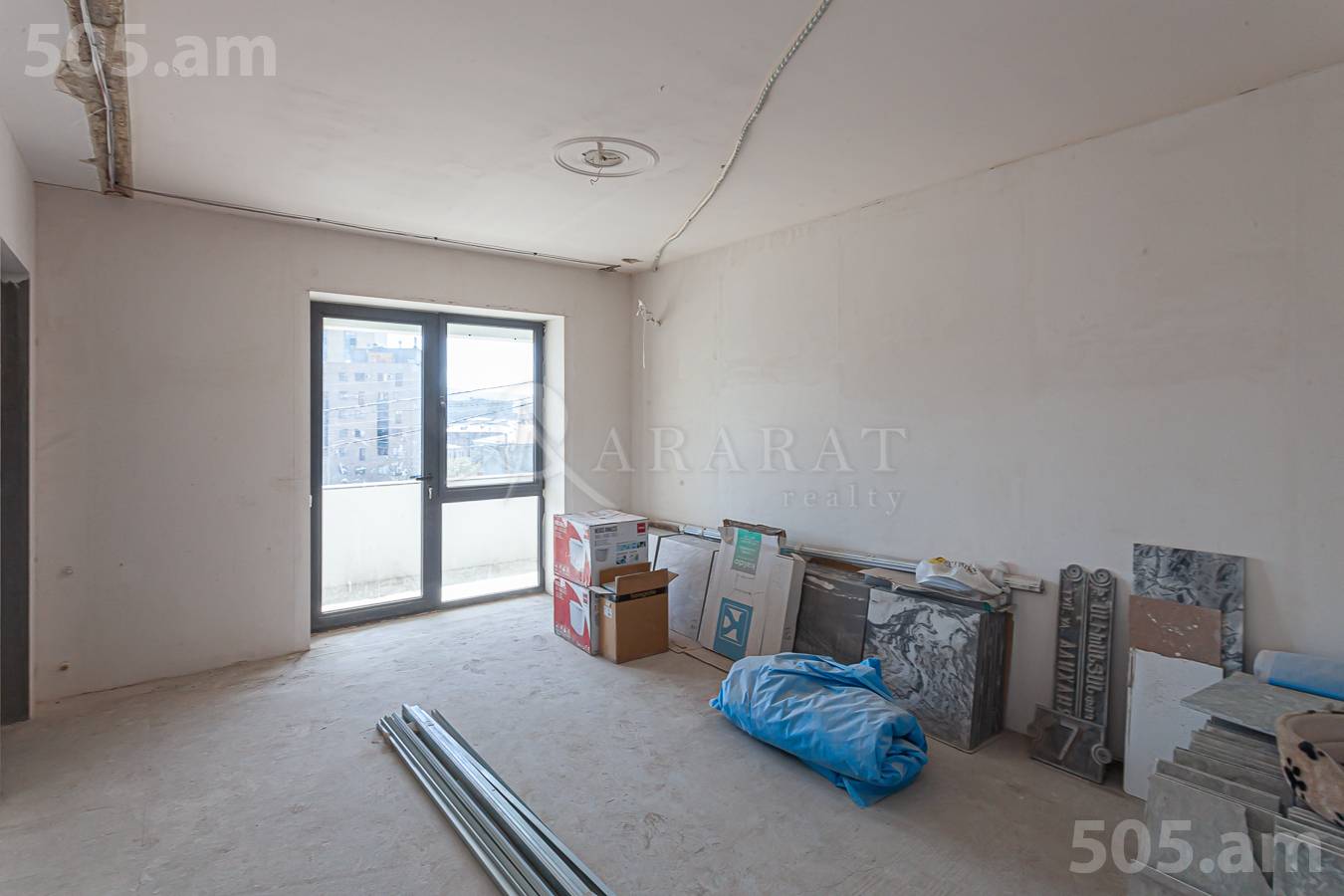 House for sale I. Alikhanyan St, Center Yerevan, 148125
