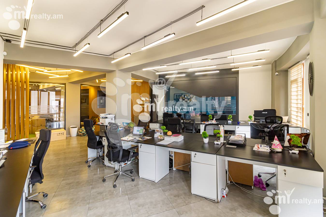 Commercial property for rent Adonts St, Arabkir Yerevan, 136532