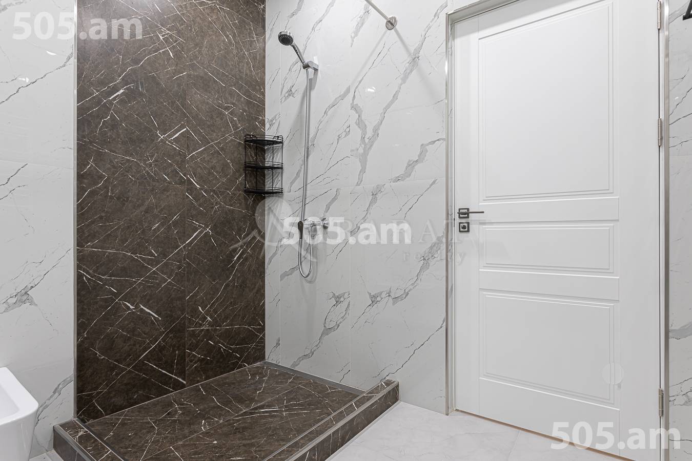 3 bedroom apartment for sale Aghbyur Serob St, Arabkir Yerevan, 156384