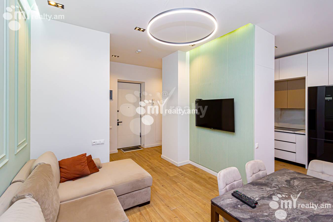 4 bedroom apartment for rent خیابان م. خورِناتسی, مرکز شهر ایروان, 152511