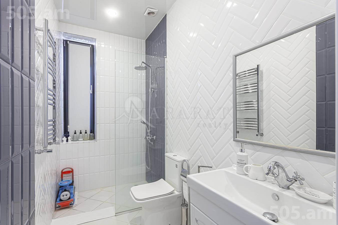 Առանձնատուն  Գ 1 թաղ., Աջափնյակ Երևան, 147241