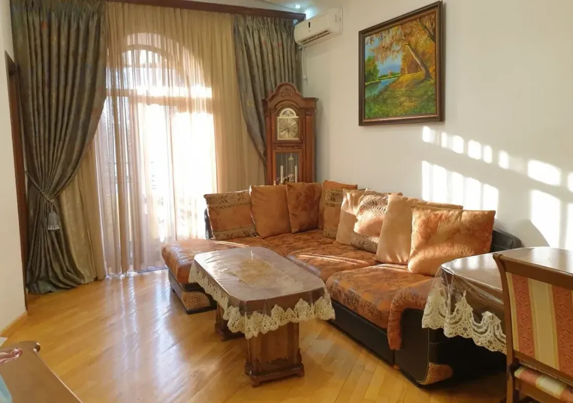 5 bedroom apartment for sale Shahsuvaryan St, Arabkir Yerevan, 160647