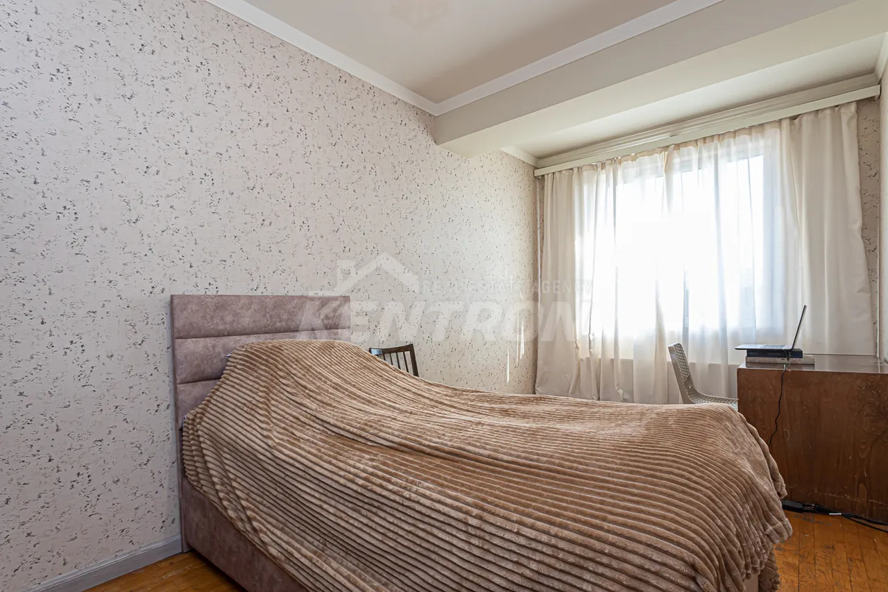 3 bedroom apartment for sale Yerznkyan St, Arabkir Yerevan, 158124