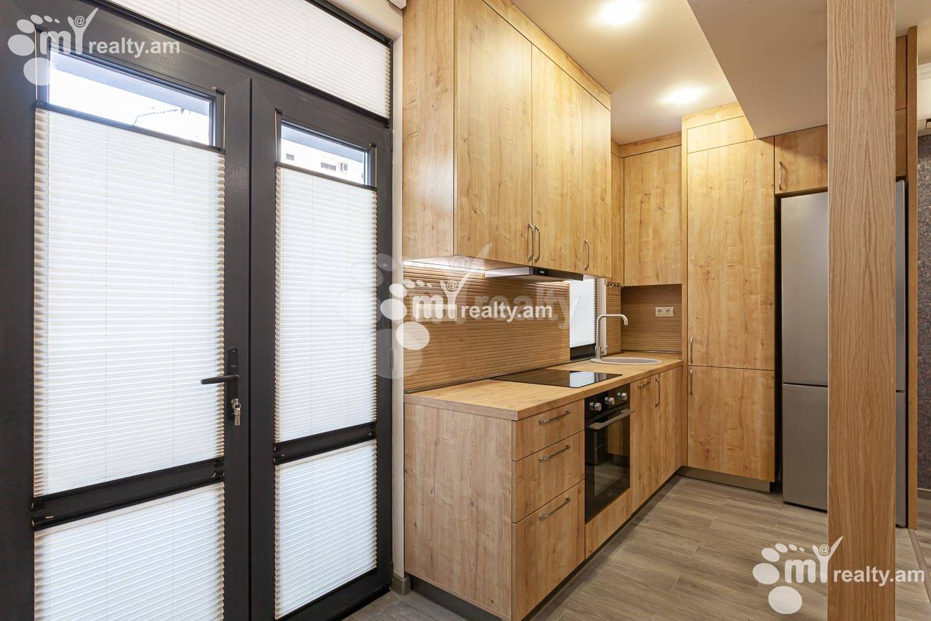 2 bedroom apartment for sale خیابان هامباردزومیان, عربگیر ایروان, 154896