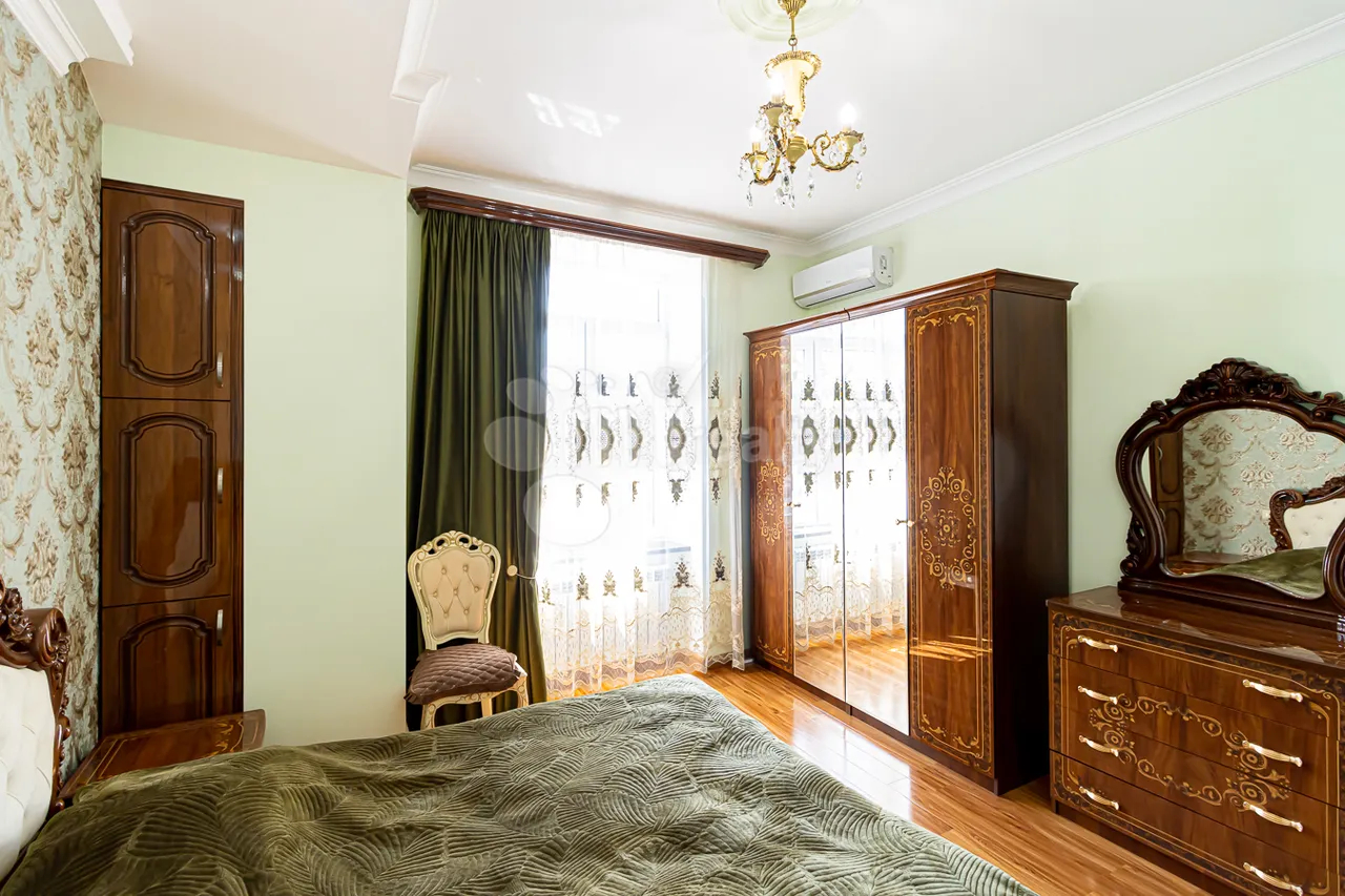 3 bedroom apartment for rent Agatangeghos St, Center Yerevan, 161490