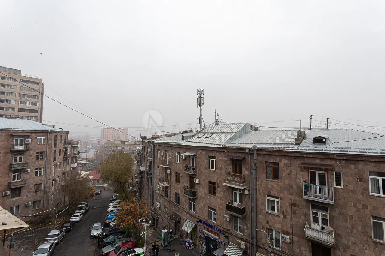 2 bedroom apartment for sale خیابان د. دِمیرچیان, مرکز شهر ایروان, 158229