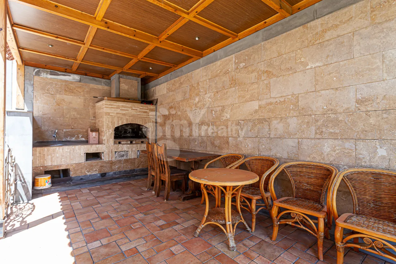 House for sale Davtashen 7 St, Dawtaschen Yerevan, 160618