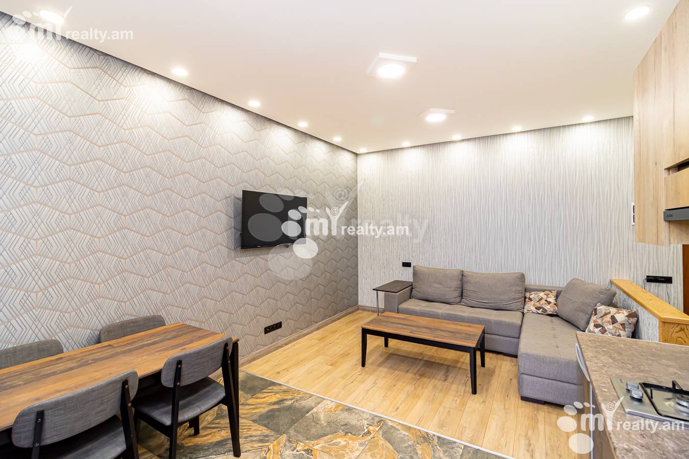 2 bedroom apartment for sale خیابان کومیتاس, عربگیر ایروان, 151503