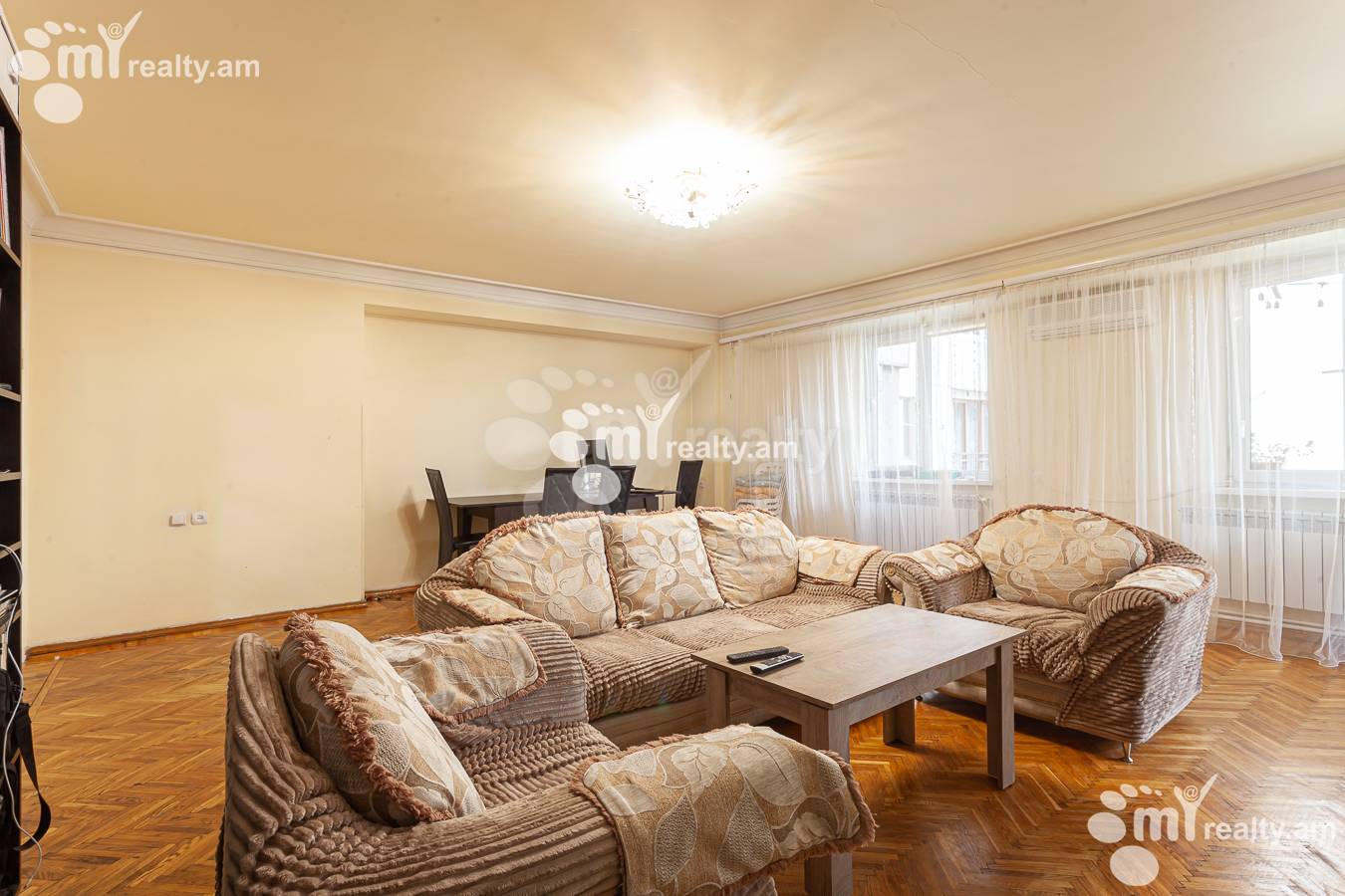 3 bedroom apartment for sale خیابان پوشکین, مرکز شهر ایروان, 155584