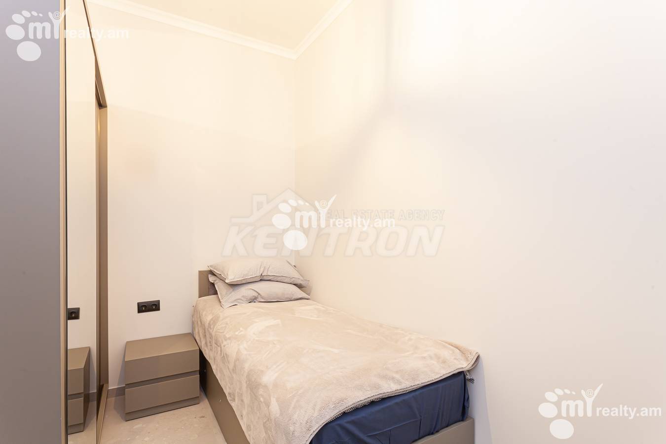3 bedroom apartment for sale Paronyan St, Center Yerevan, 154421
