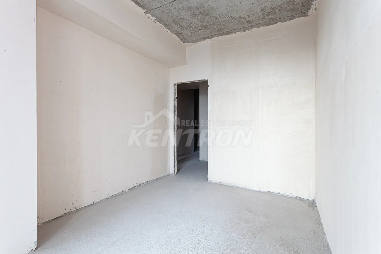 3 սենյականոց բնակարան  Ն. Զարյան փող, Արաբկիր Երևան, 161436