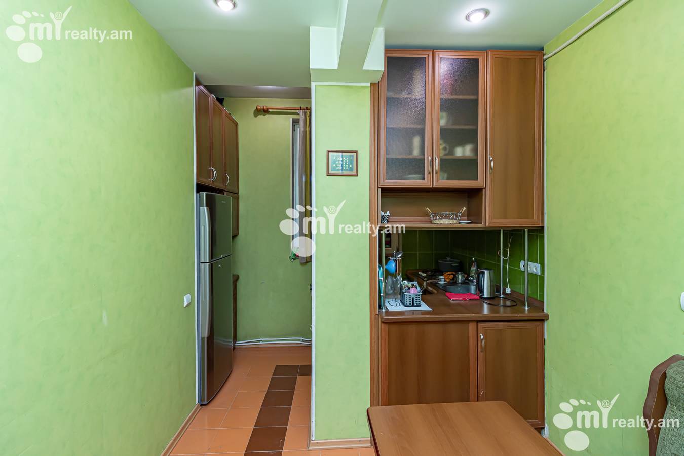 Купить 1 комнатную квартиру Д. Демирчян ул, Центр Ереван, 152116