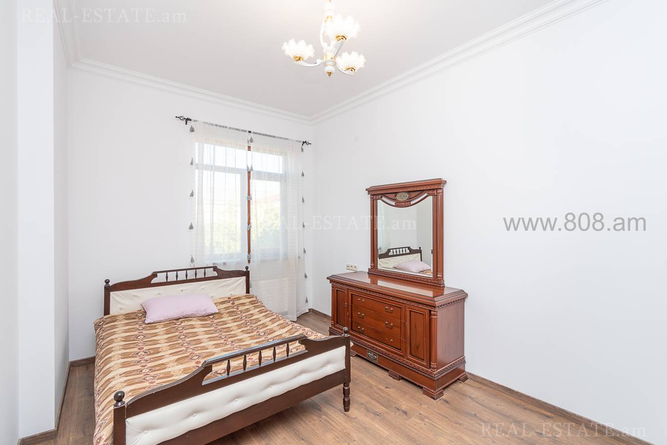 House for sale خیابان مِلوکوموف, داوتاشِن ایروان, 125601