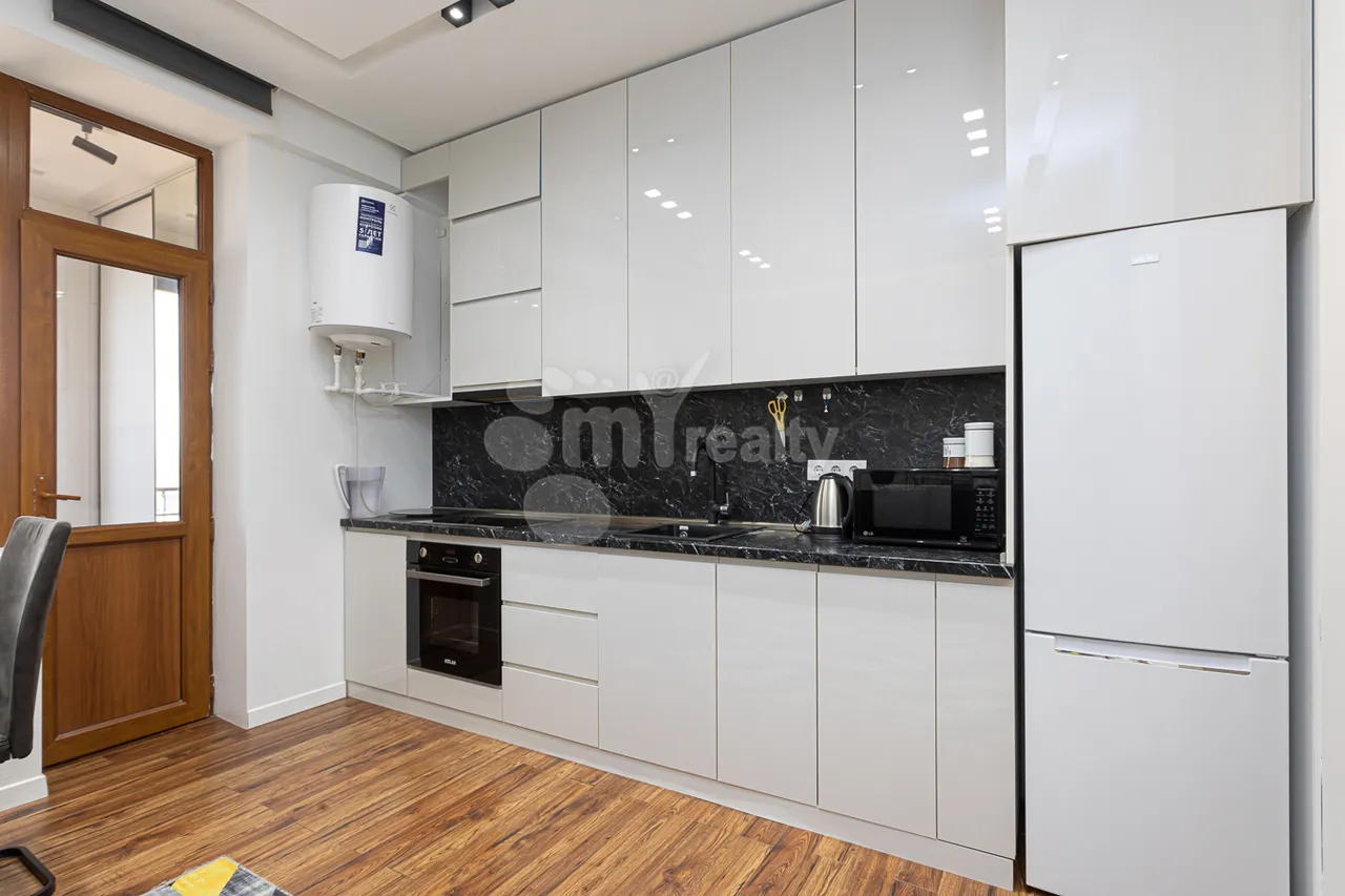 2 bedroom apartment for rent خیابان کومیتاس, عربگیر ایروان, 159448