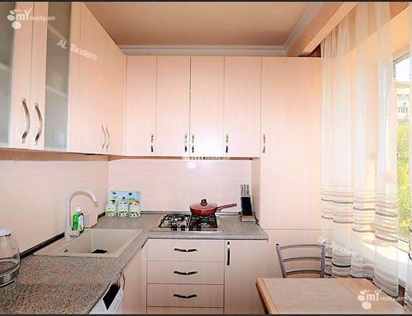 1-senyakanoc-bnakaran-vardzakalutyun-Yerevan-Center