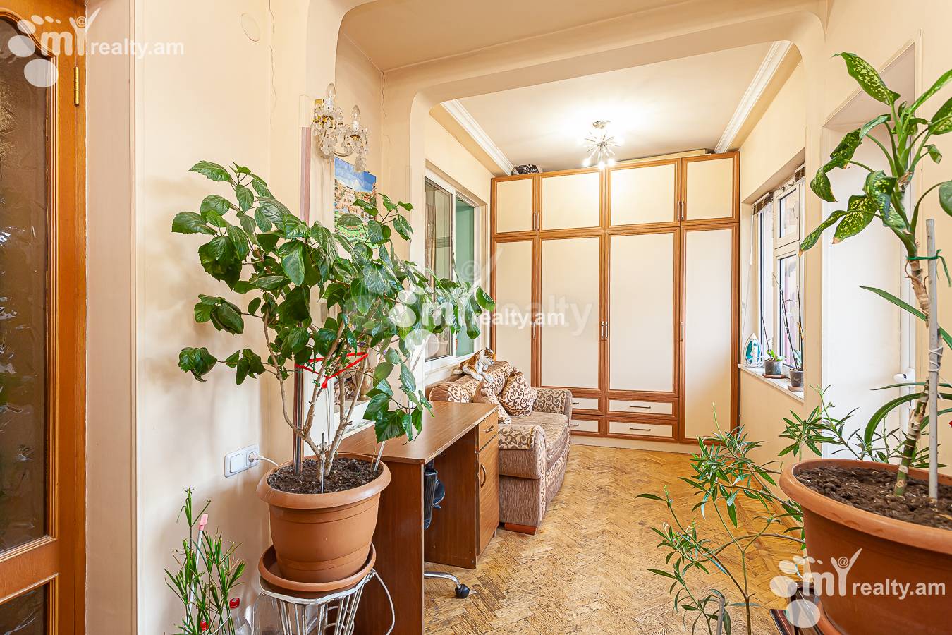 4 սենյականոց բնակարան  Վ.Փափազյան փող, Արաբկիր Երևան, 145108