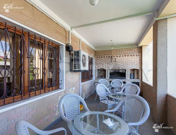 arandznatun-vacharq-Yerevan-Arabkir