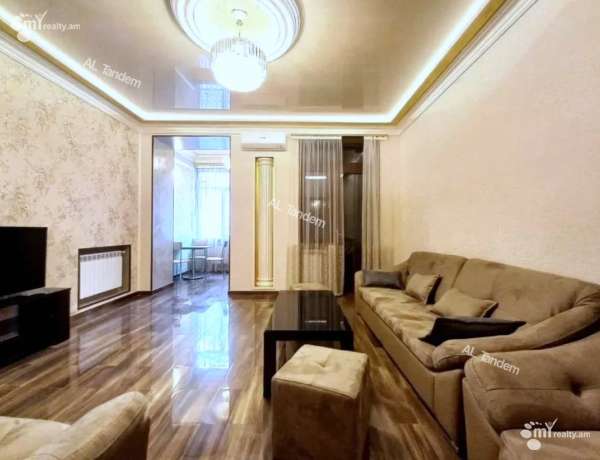 varcov-bnakaran/2-senyakanoc/Moskovyan+St/Center/Yerevan