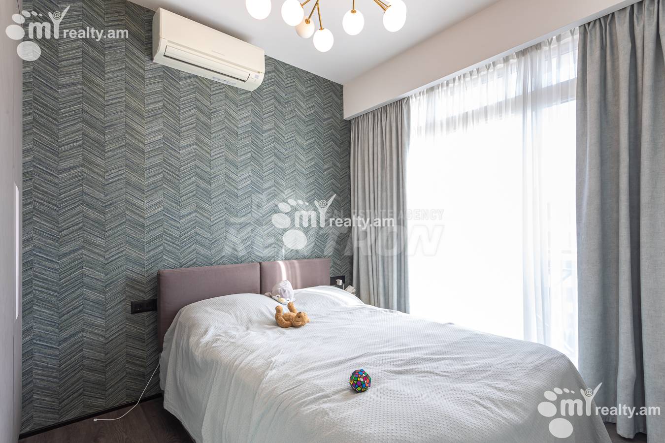 5 սենյականոց բնակարան  Անտառային փող, Կենտրոն Երևան, 156280