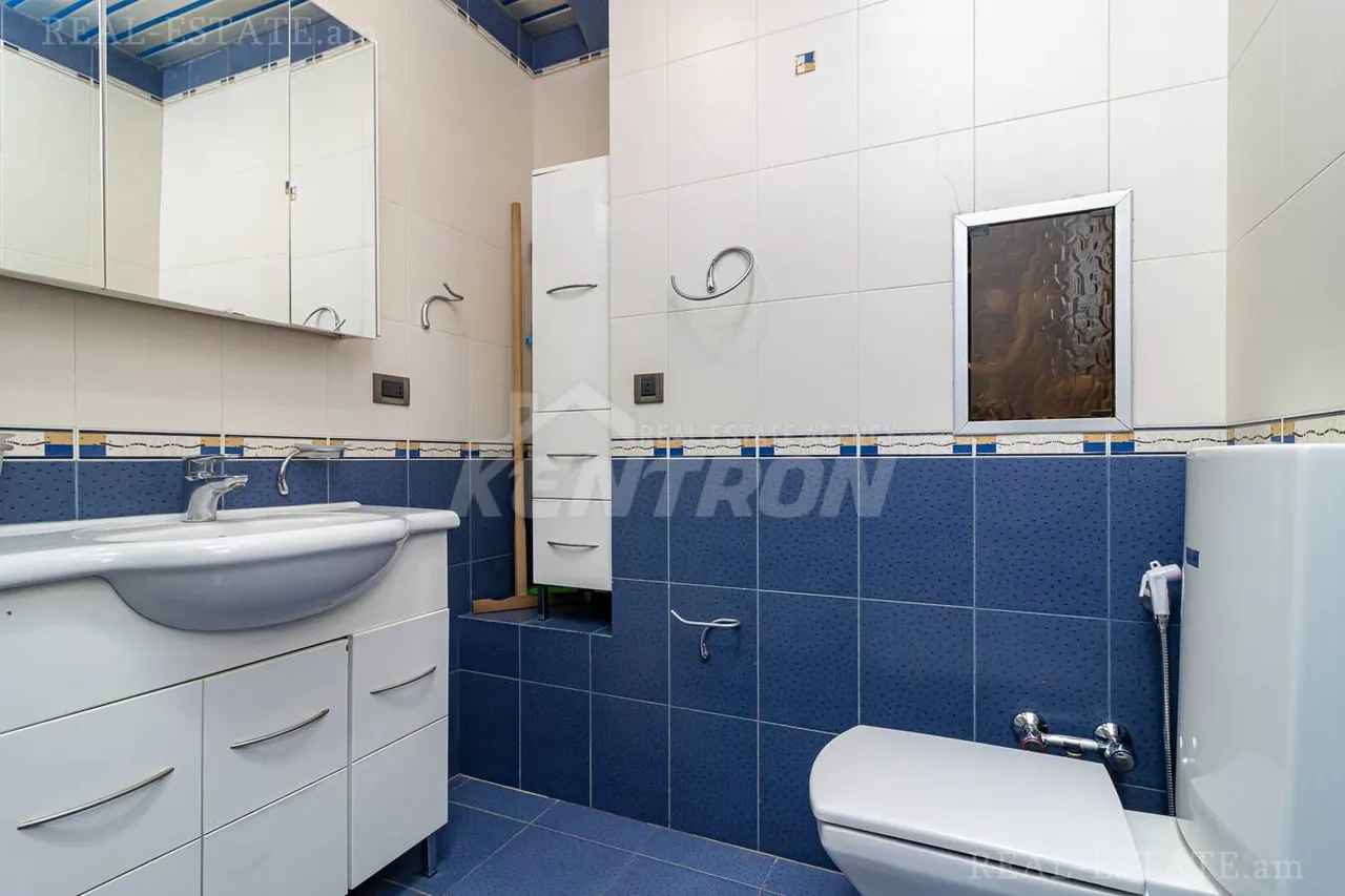 2 bedroom apartment for sale Yekmalyan St, Center Yerevan, 161715