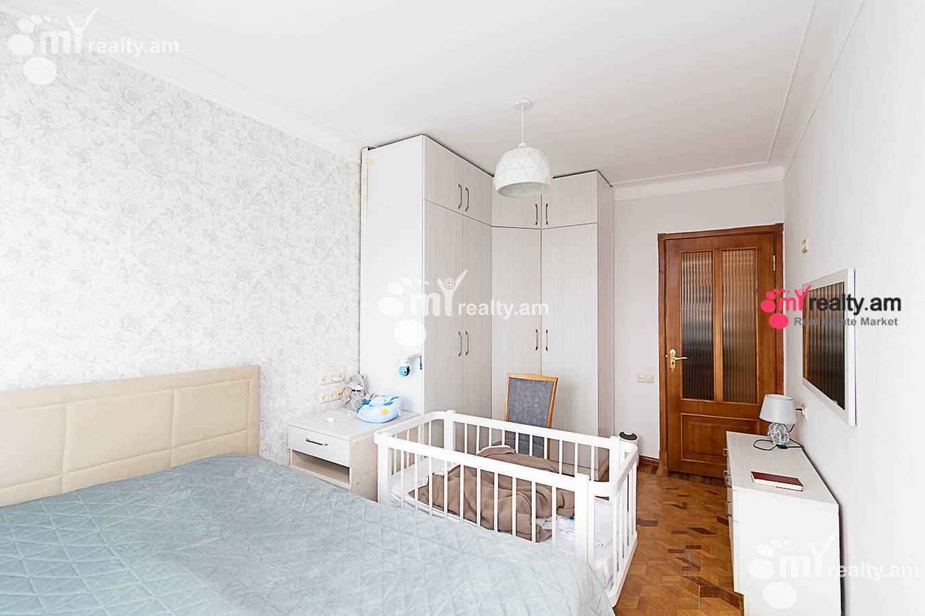 4 սենյականոց բնակարան  Հովսեփ Էմին փող, Արաբկիր Երևան, 134331