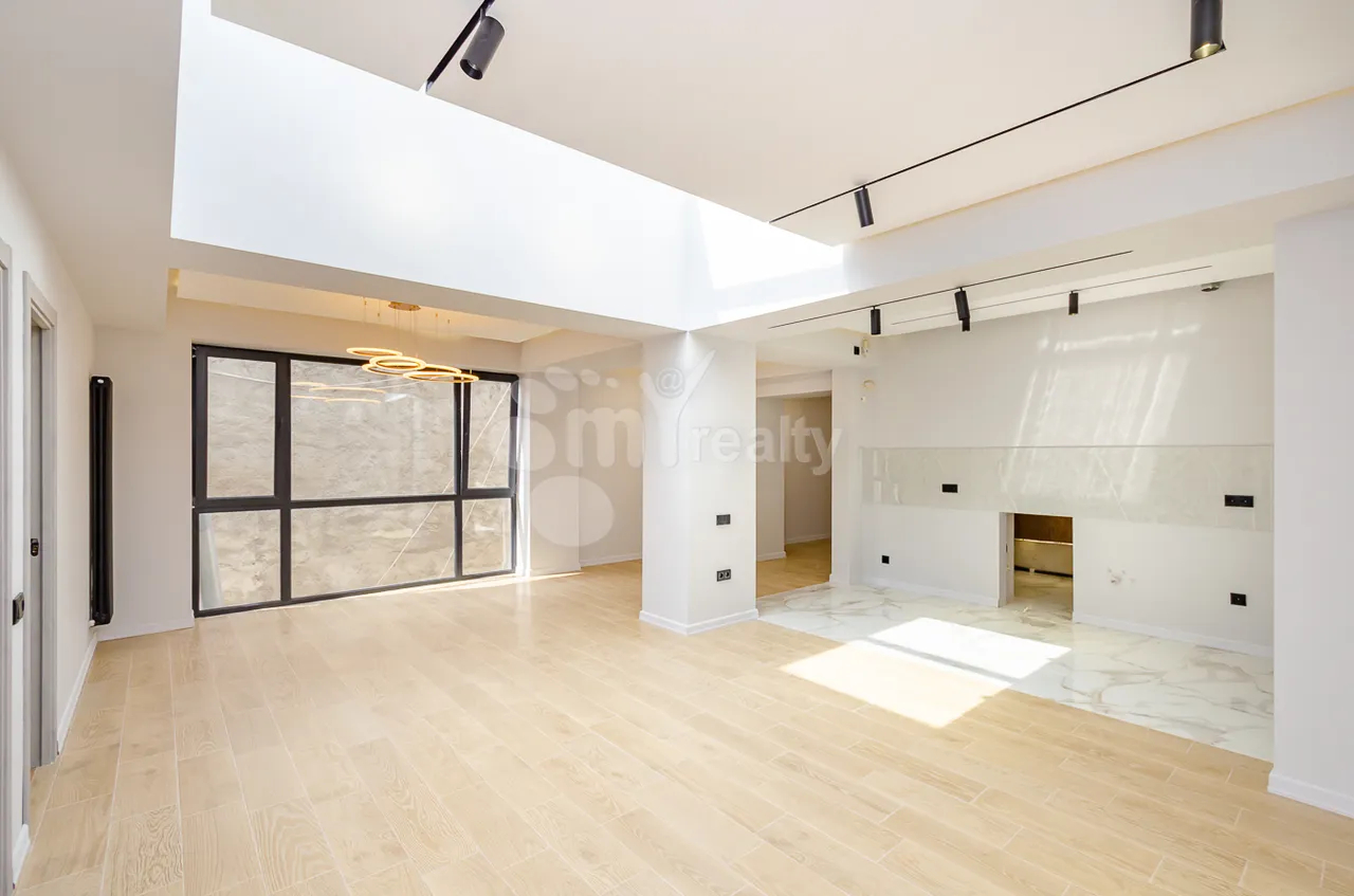 3 bedroom apartment for sale Sayat-Nova Ave, Center Yerevan, 157916