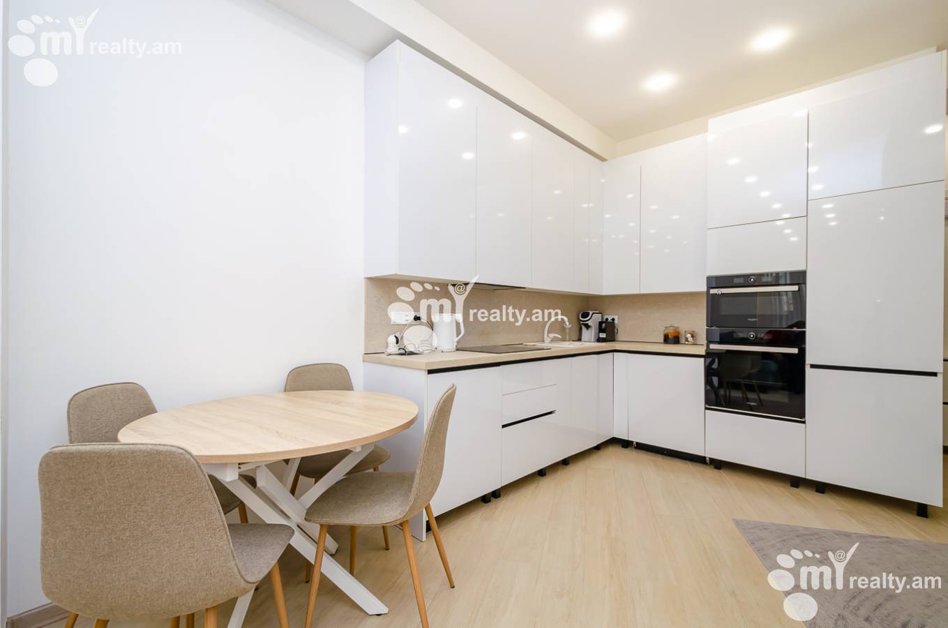 3 bedroom apartment for sale Adonts St, Arabkir Yerevan, 153616