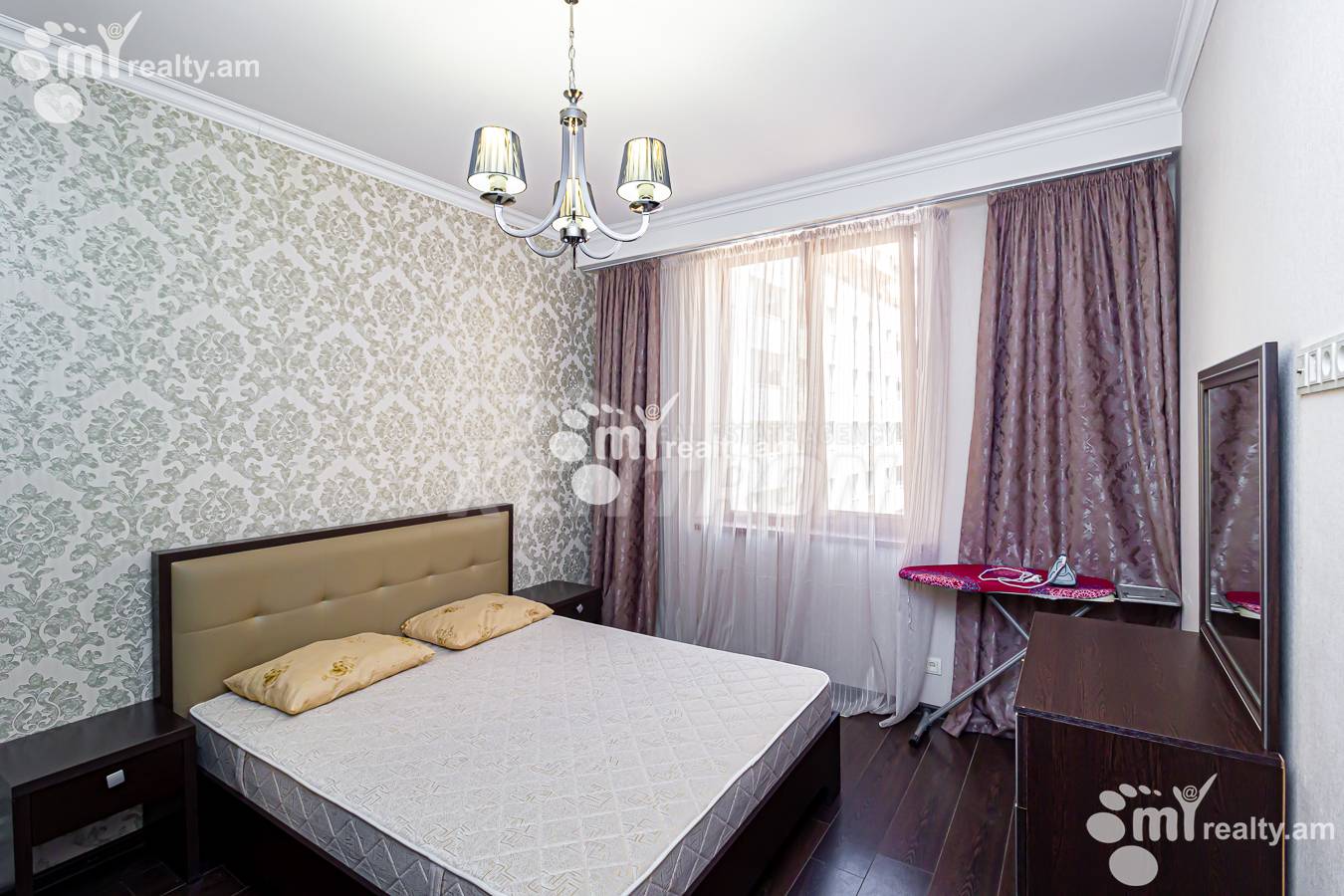 3 bedroom apartment for sale خیابان امیریان, مرکز شهر ایروان, 152752