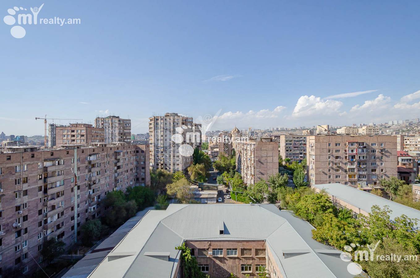 4 bedroom apartment for rent Rostom St, Center Yerevan, 144583