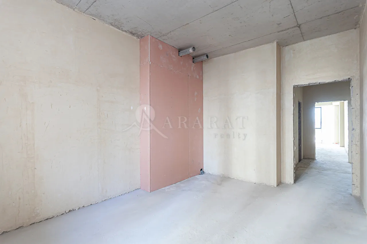 4 bedroom apartment for sale خیابان گِریبودوف, عربگیر ایروان, 161910