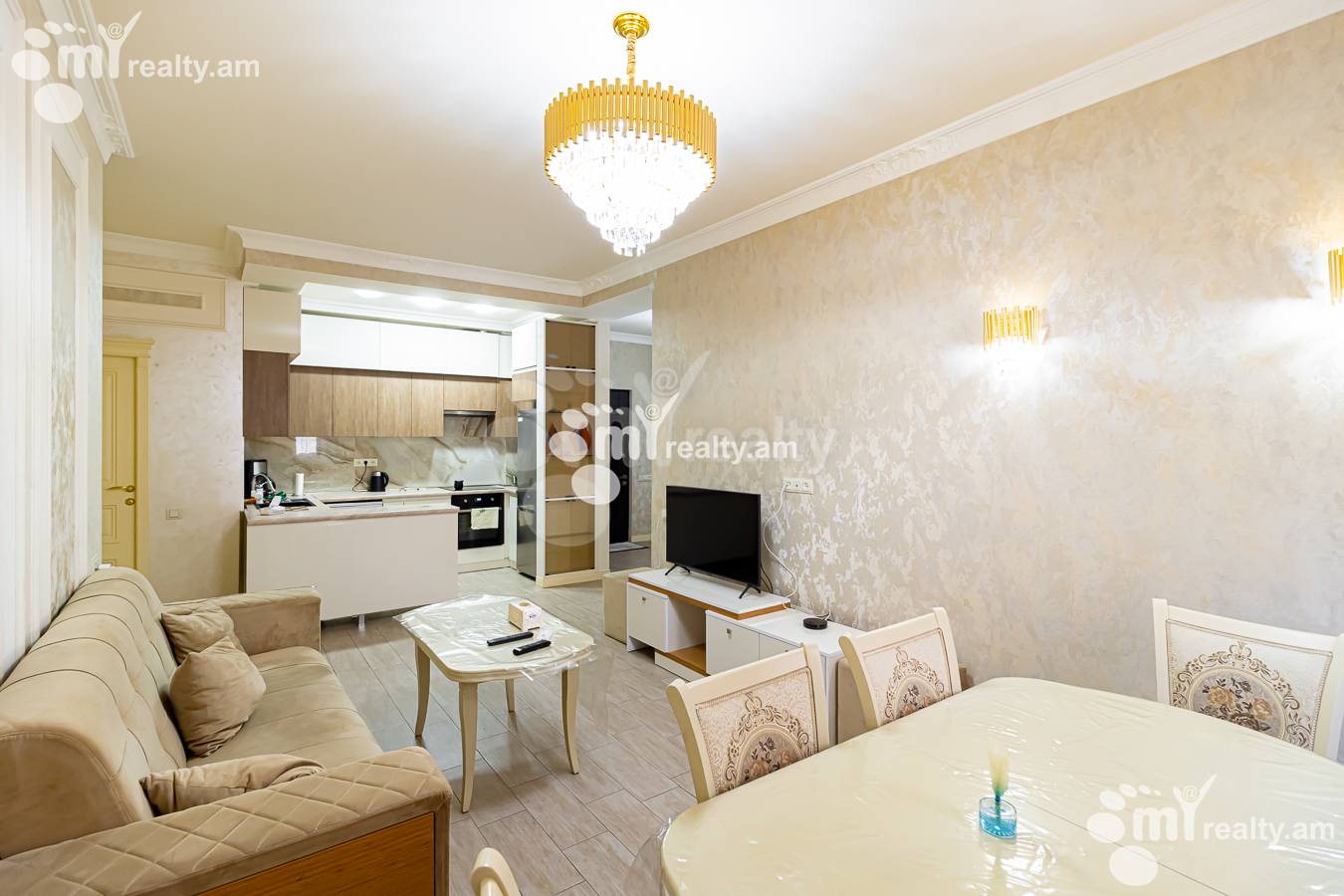 3 bedroom apartment for rent Amiryan St, Center Yerevan, 154485