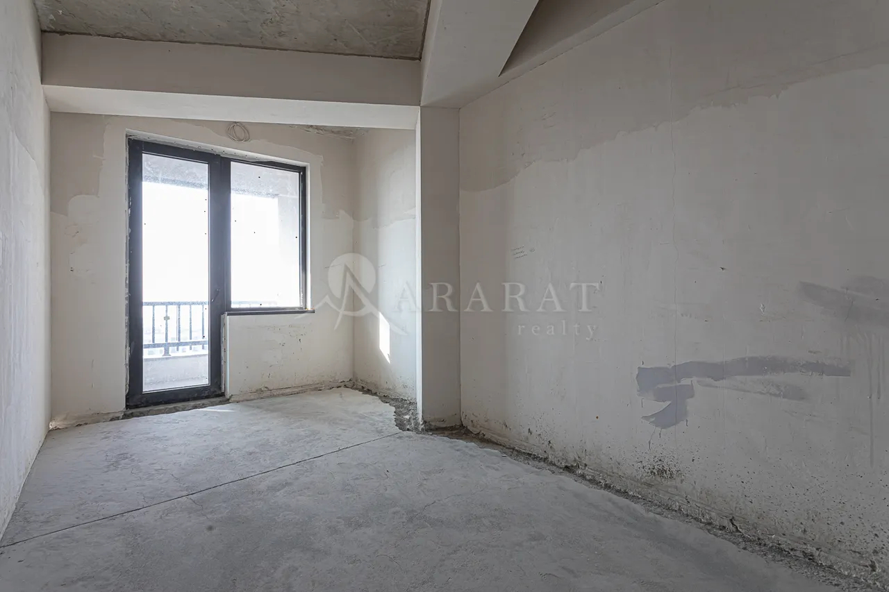3 bedroom apartment for sale Antarayin St, Center Yerevan, 157900