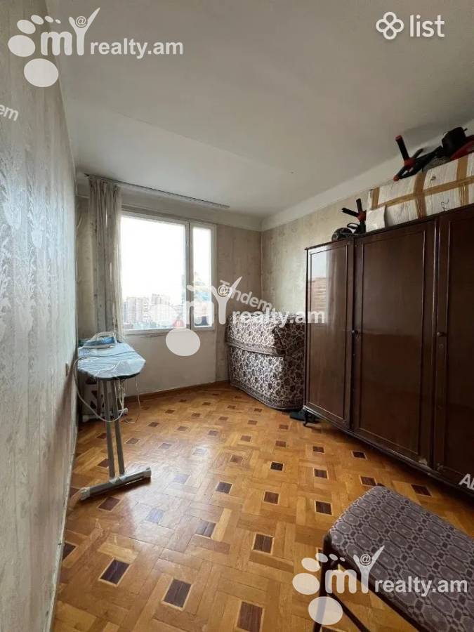 3 սենյականոց բնակարան  Սարյան փող, Կենտրոն Երևան, 158582