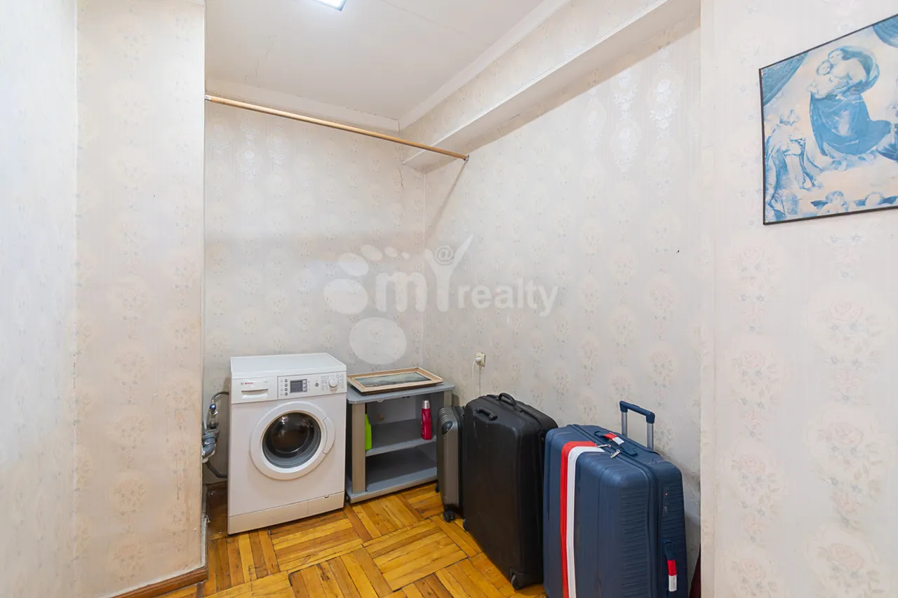 2 bedroom apartment for rent خیابان پوشکین, مرکز شهر ایروان, 160138