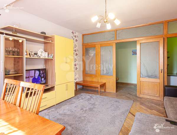 3-senyakanoc-bnakaran-vacharq-Yerevan-Center