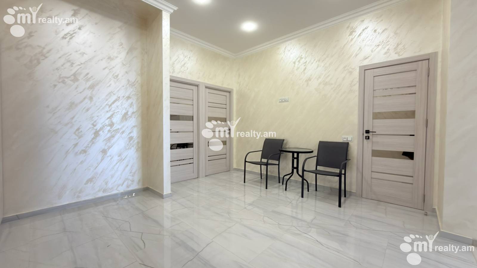 Купить 3 комнатную квартиру Алабян ул, Ачапняк Ереван, 159305