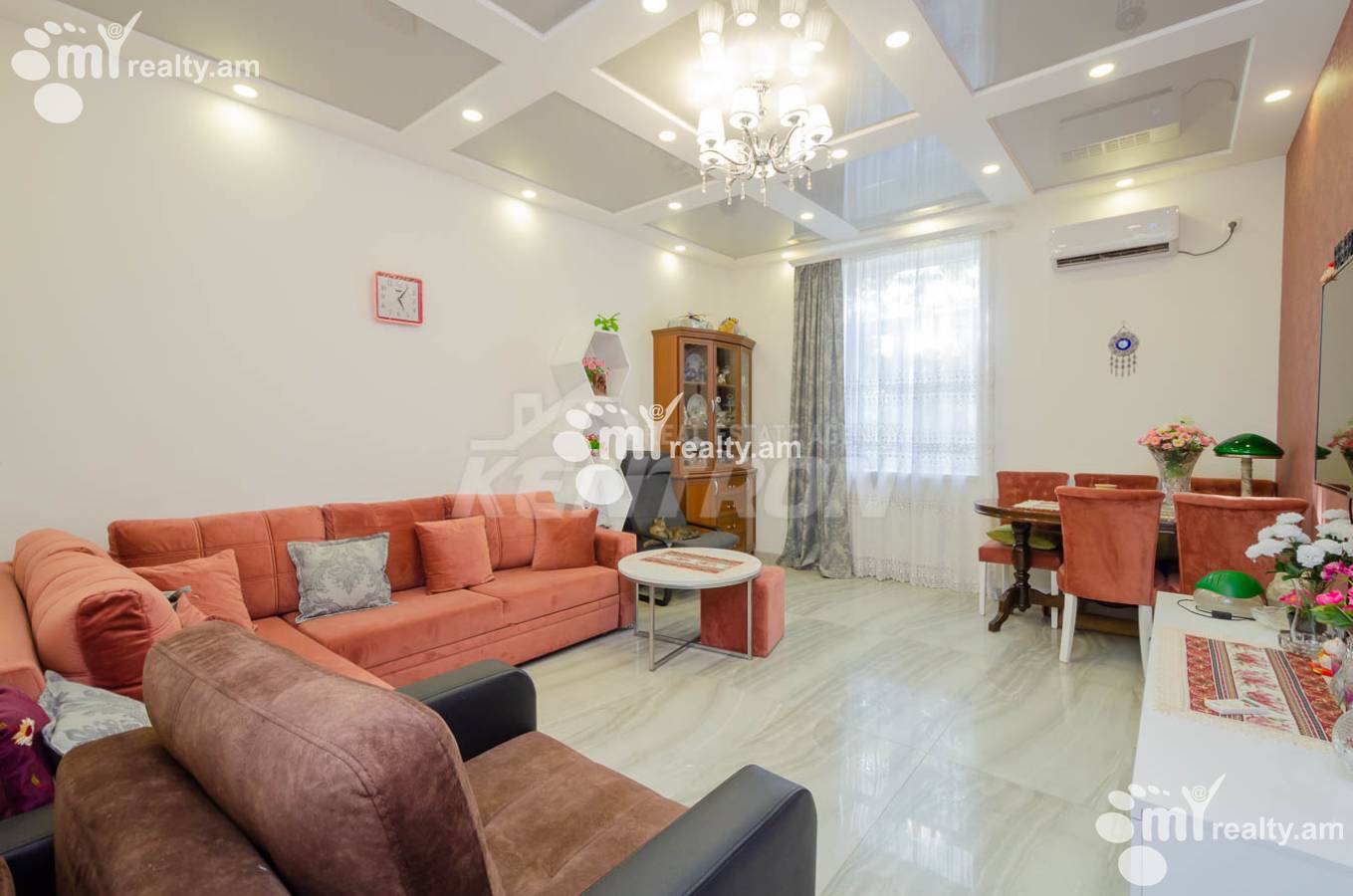 2 սենյականոց բնակարան  Մաշտոցի պող, Կենտրոն Երևան, 139986