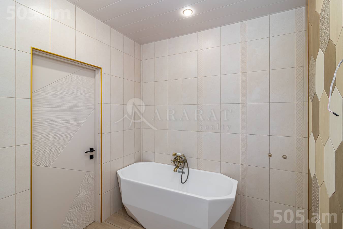 3 bedroom apartment for sale Adonts St, Arabkir Yerevan, 153175
