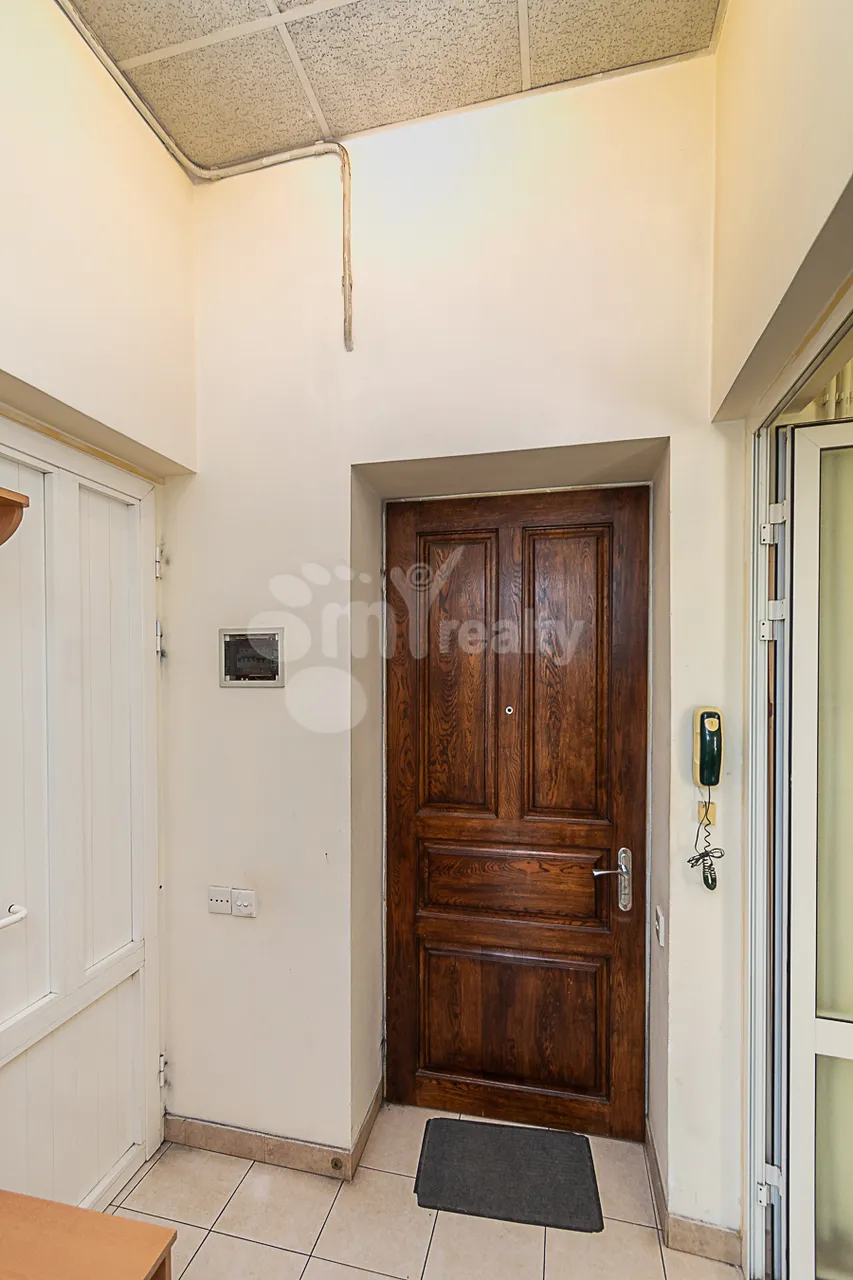 2 bedroom apartment for rent Moskovyan St, Center Yerevan, 161619
