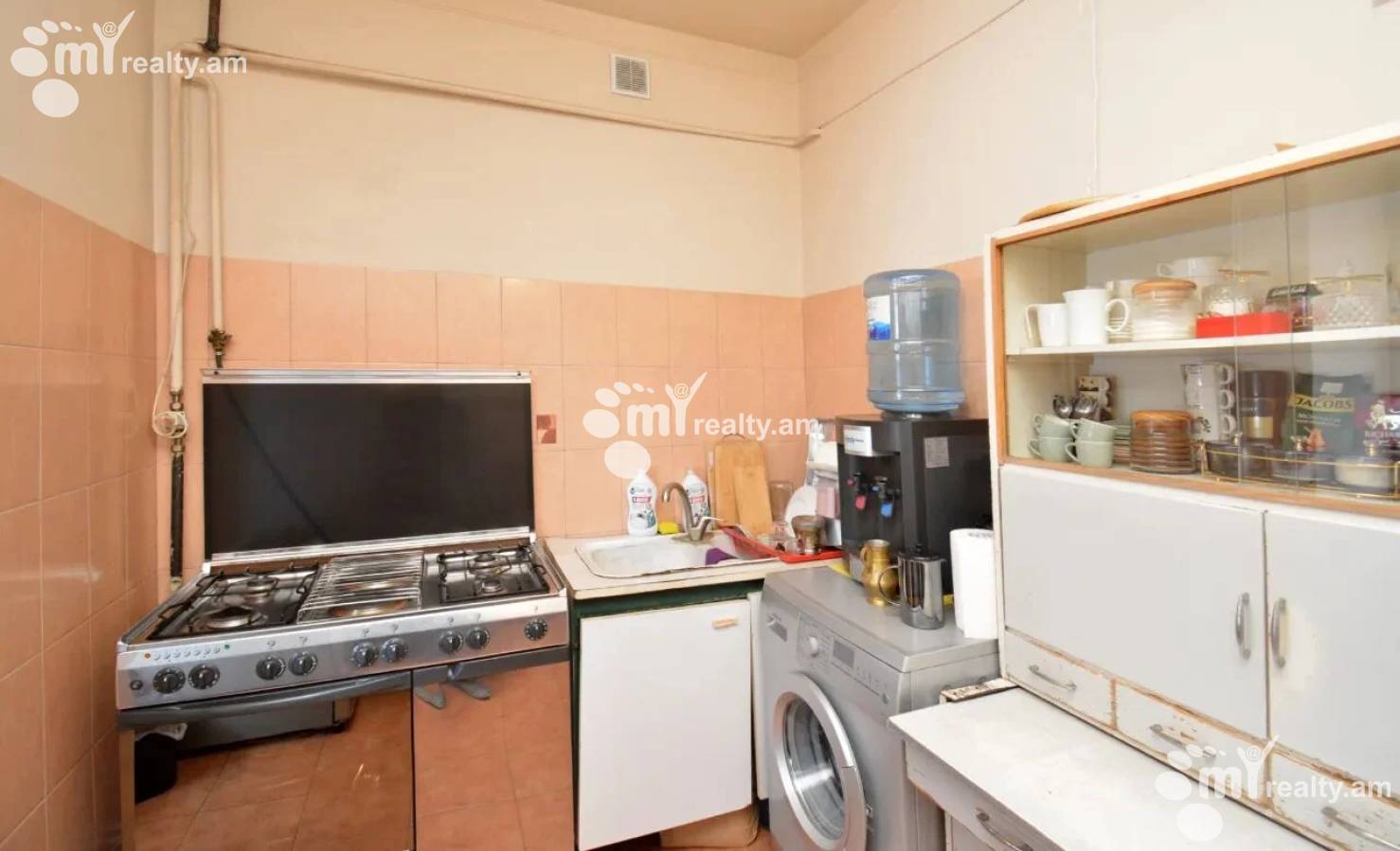 3 սենյականոց բնակարան  Կոմիտասի պող, Արաբկիր Երևան, 159681